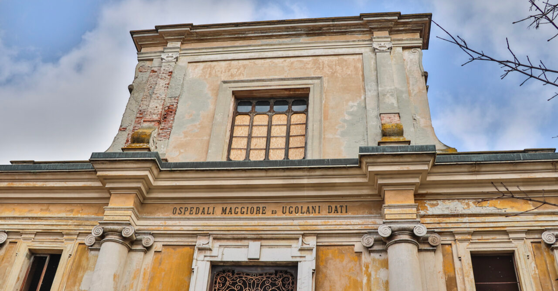 facciata-ex-chiesa GIOV XXIII interni Via Radaelli